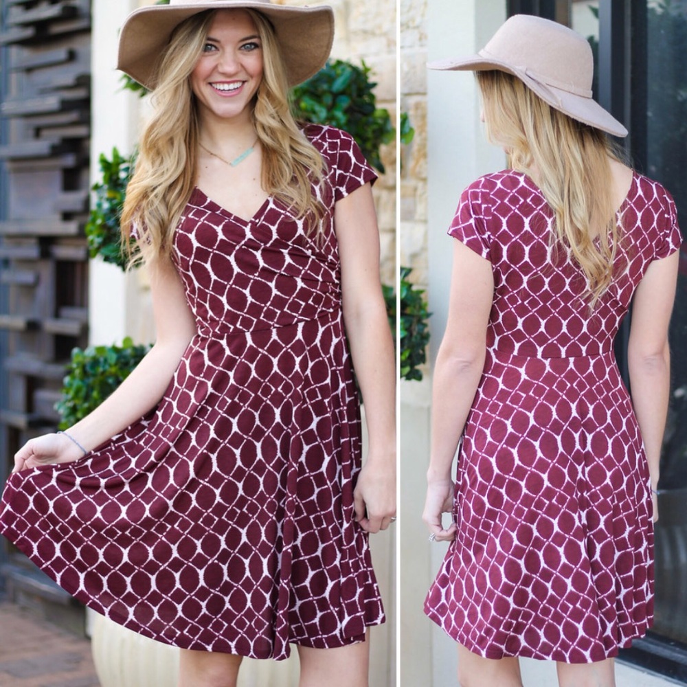 Last one!!! SMALL Burgundy Faux wrap dress - Picture 2 of 6